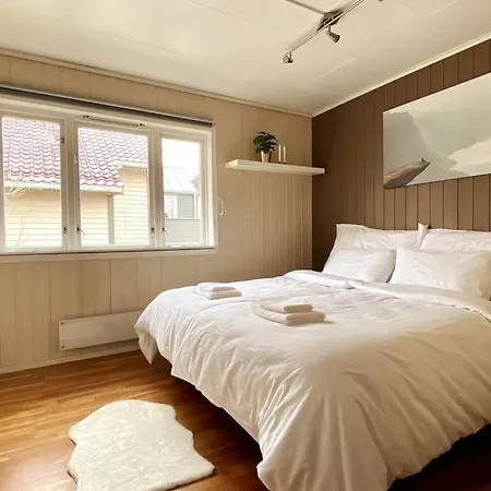 Apartment Modern And 3 Beds Free Parking *